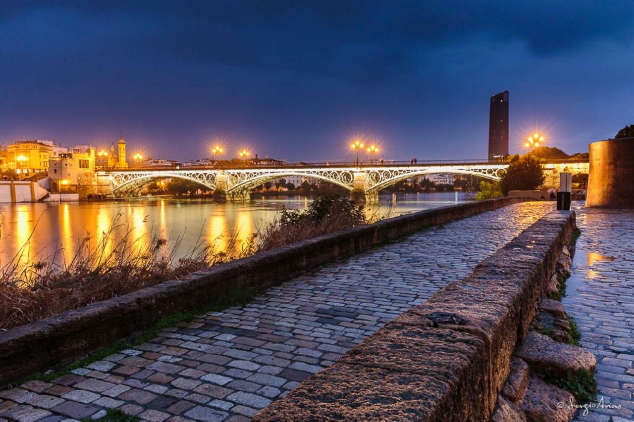 Triana Leon Sanz Apartment Seville Ngoại thất bức ảnh