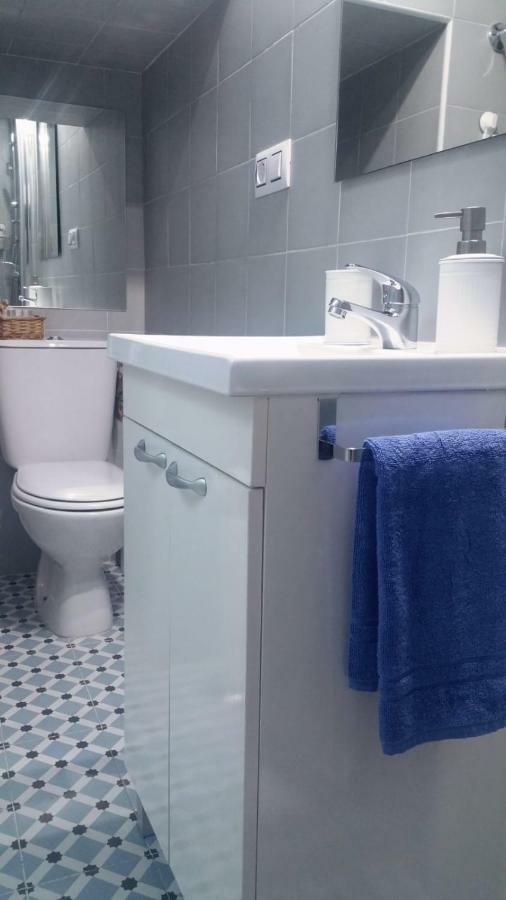 Triana Leon Sanz Apartment Seville Ngoại thất bức ảnh
