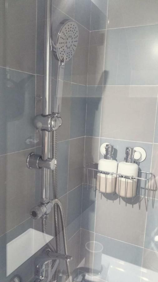 Triana Leon Sanz Apartment Seville Ngoại thất bức ảnh