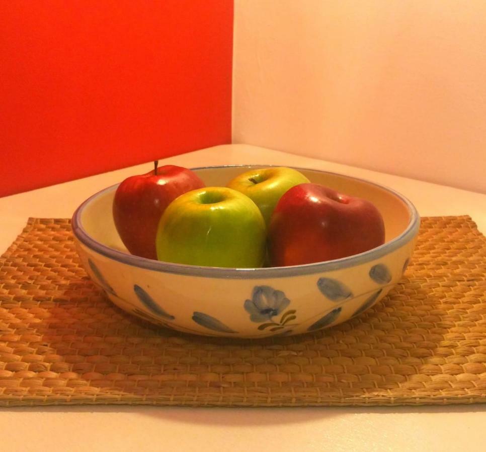 Triana Leon Sanz Apartment Seville Ngoại thất bức ảnh