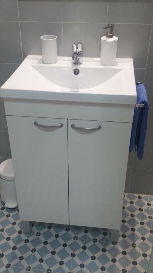 Triana Leon Sanz Apartment Seville Ngoại thất bức ảnh